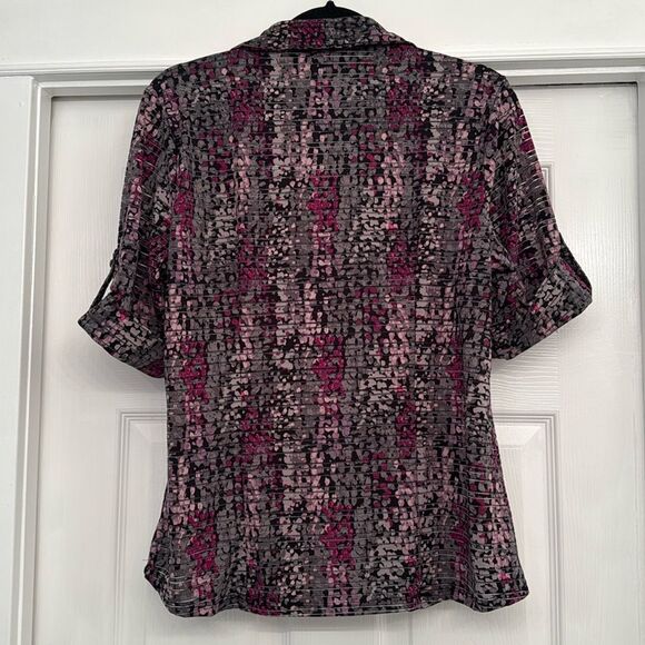 Blouse Floral Partial Button - Picture 5 of 7